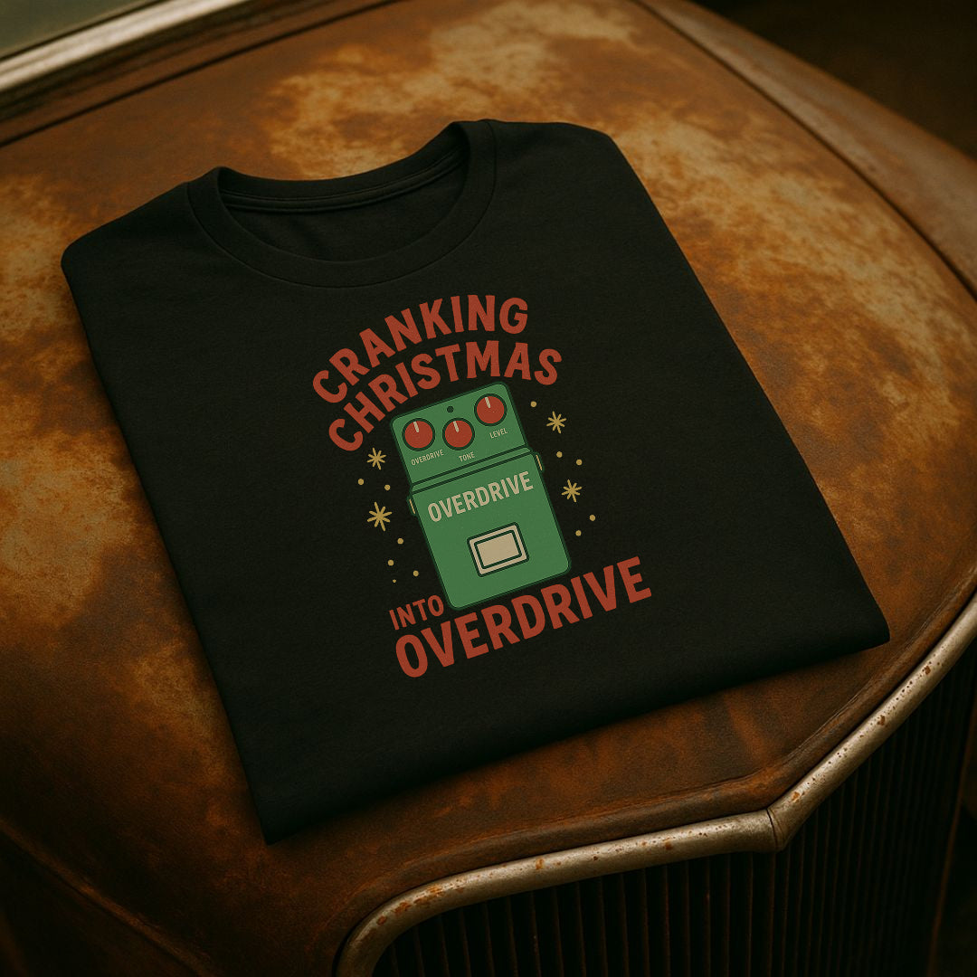 “Cranking Christmas Into Overdrive” – Funny Guitar Pedal Holiday T-Shirt