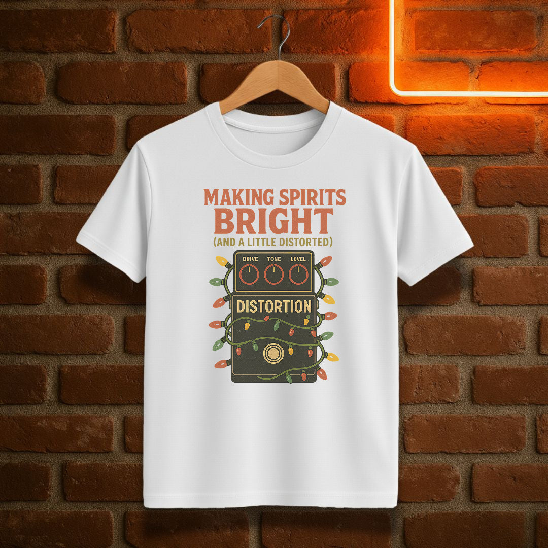 “Making Spirits Bright (and a Little Distorted)” – Funny Guitar Pedal Christmas T-Shirt